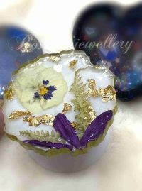 Phone grip/pop socket con fiori essiccati