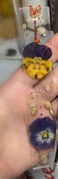 Segnalibro personalizzato in resina