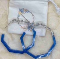 Orecchini a cerchio con foglia oro o argento