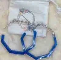 Orecchini a cerchio con foglia oro o argento