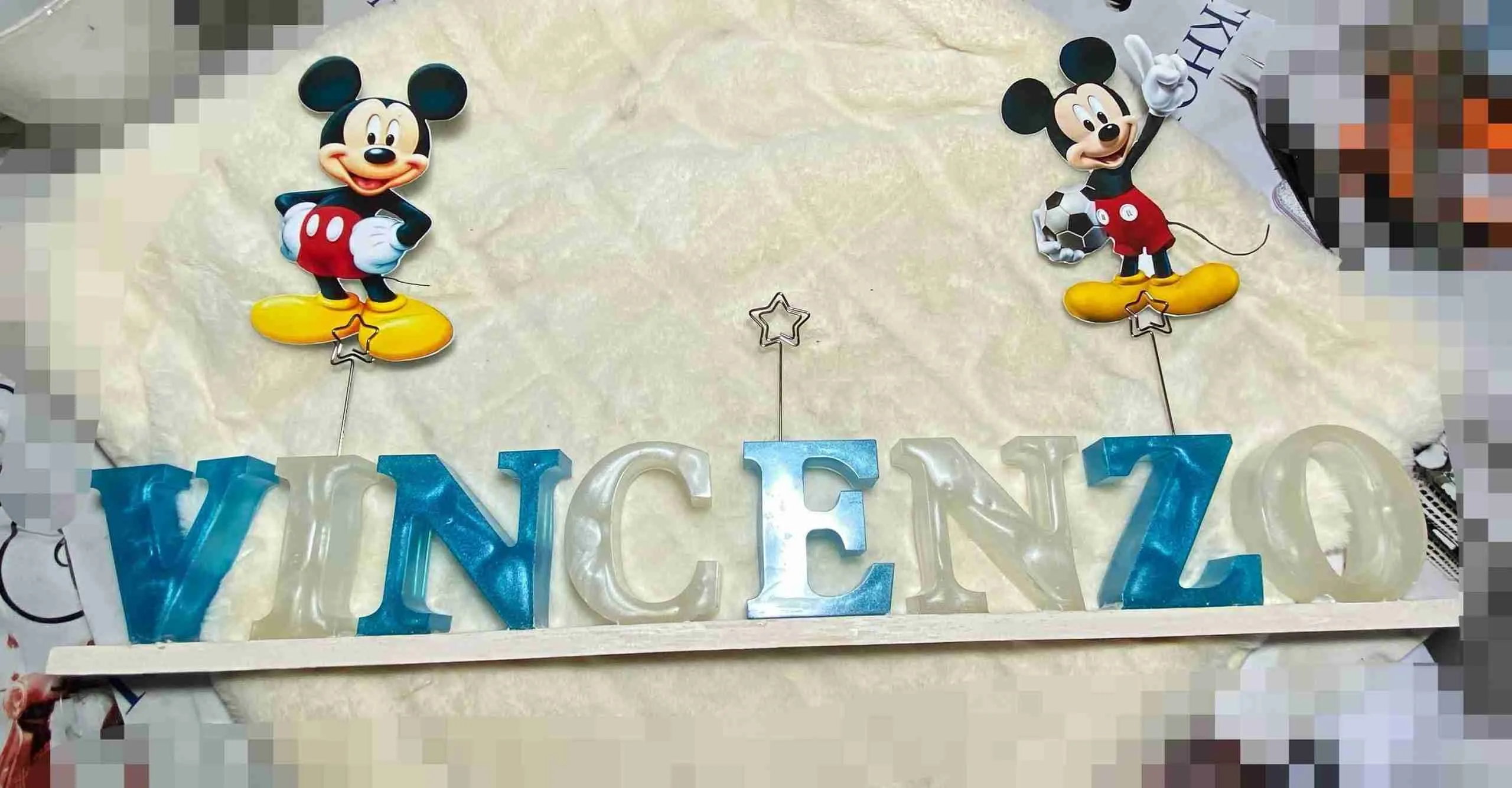 Iniziali o nome in resina - immagine 4