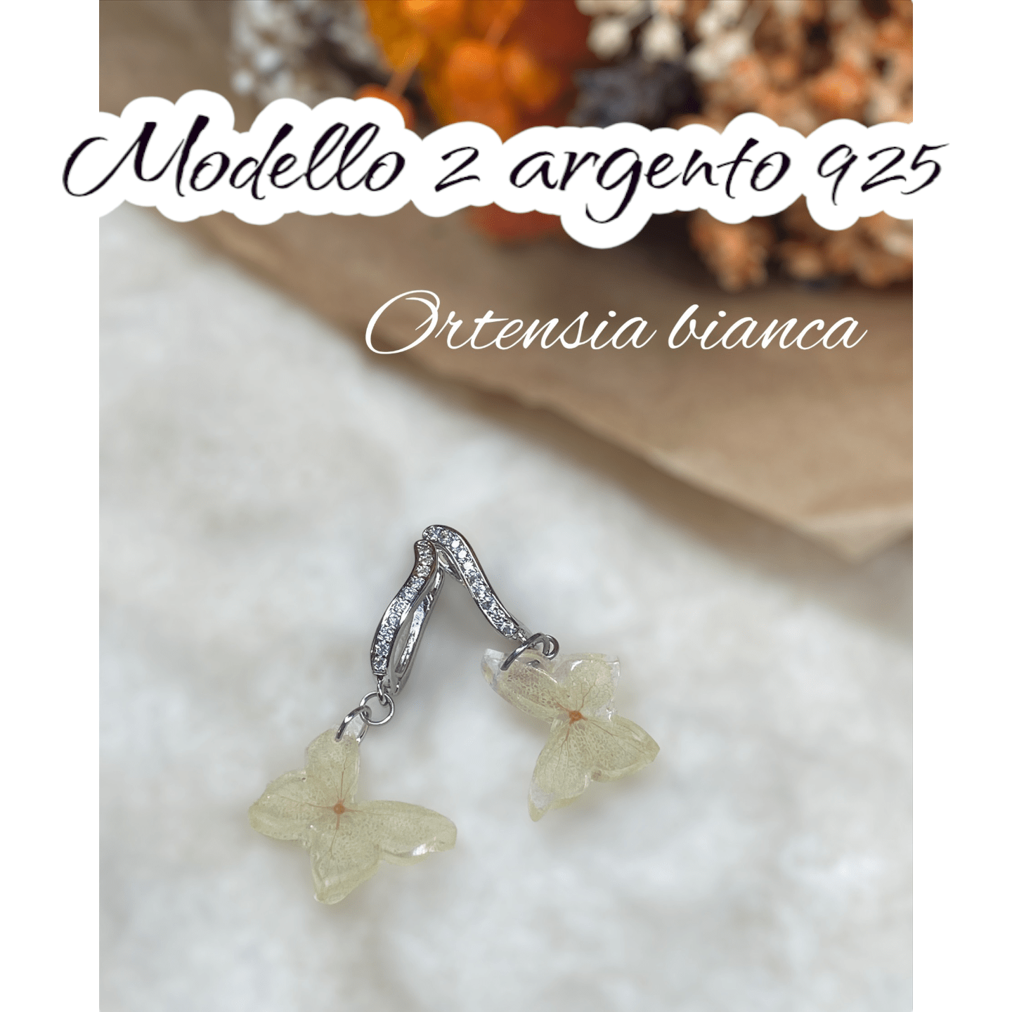 Orecchini Ortensia in resina - immagine 3