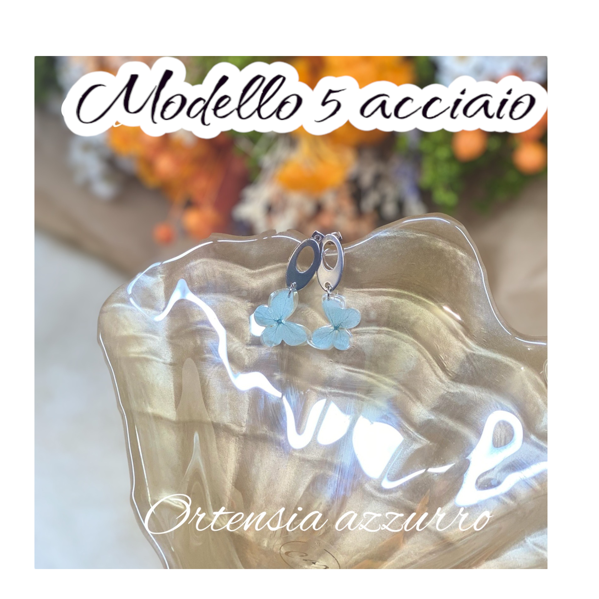 Orecchini Ortensia in resina - immagine 6