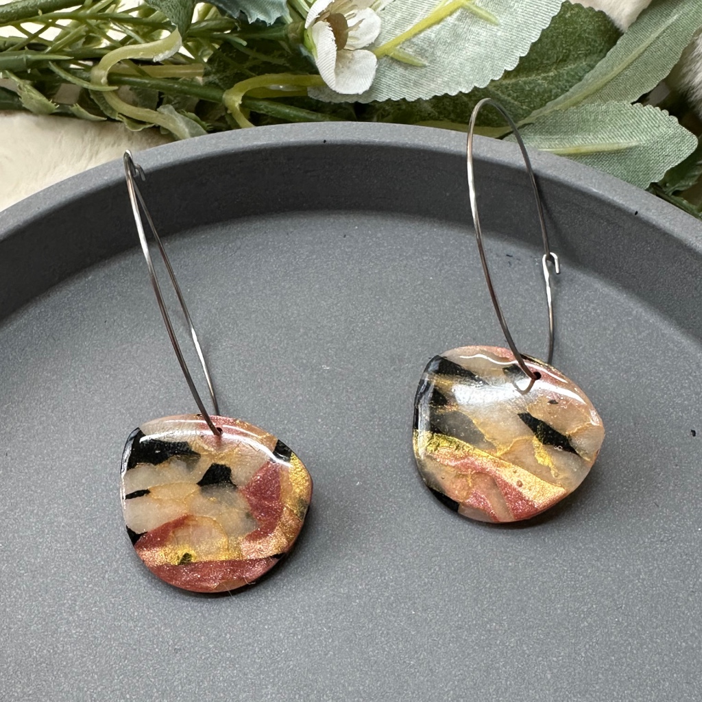 Orecchini Lavigne in argilla polimerica - immagine 2