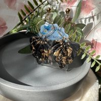 Orecchini Shell oro nero in argilla