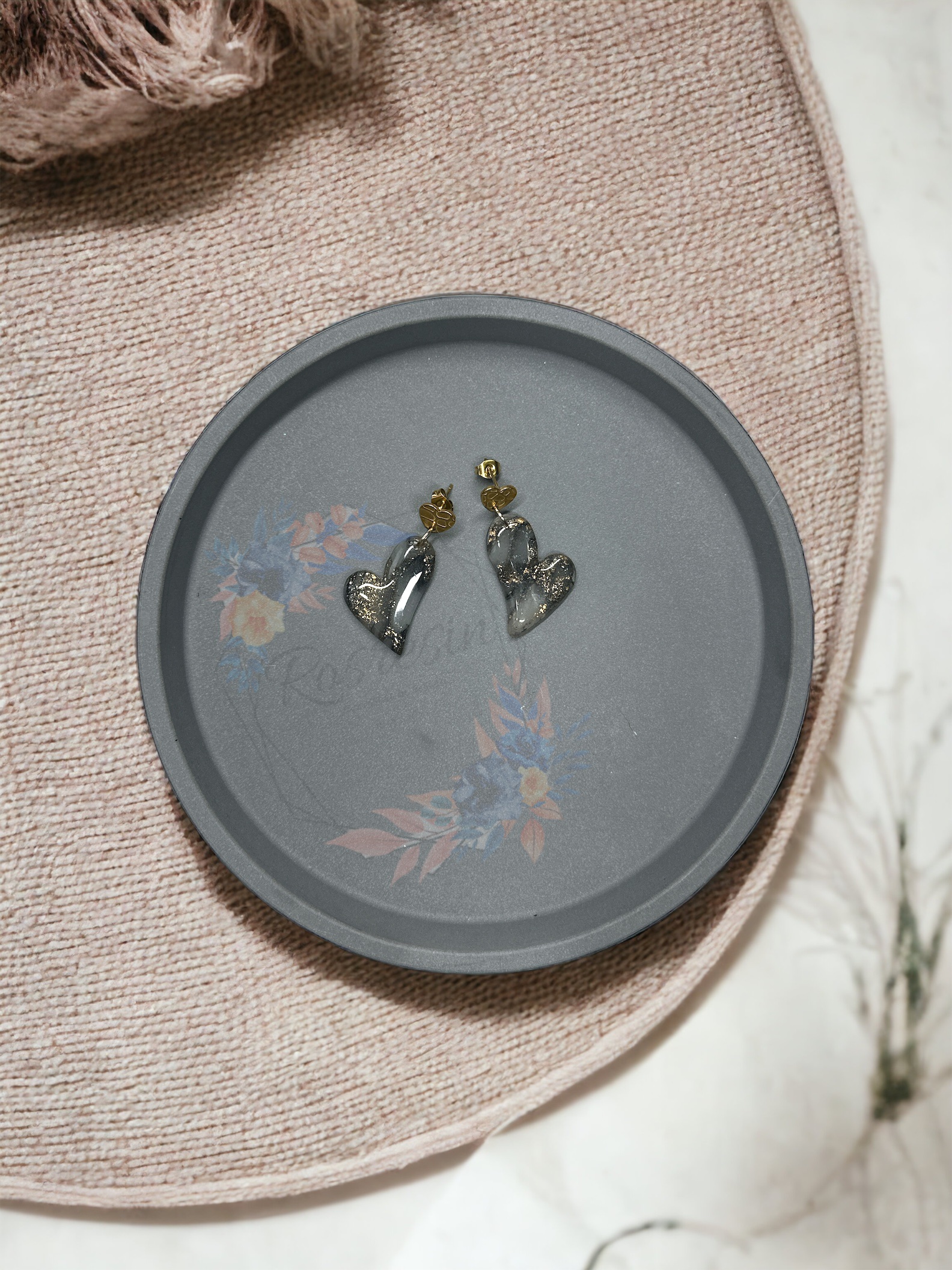 Orecchini Cuore black and gold - immagine 2