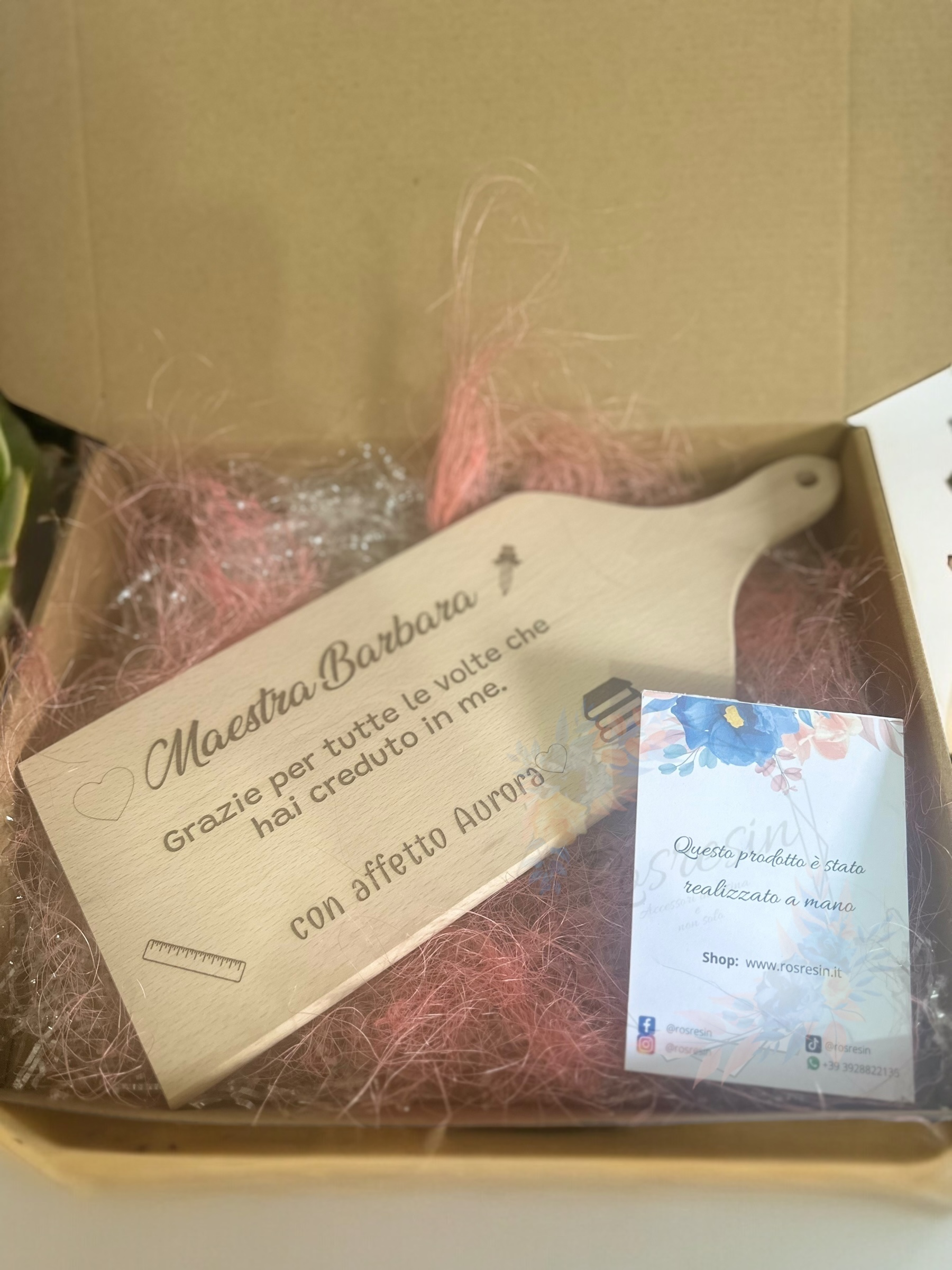 Tagliere con manico in faggio personalizzabile - immagine 4