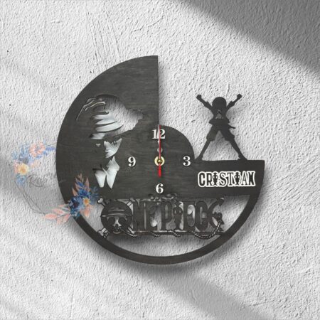 Orologio in legno di One Piece e il nome personalizzato